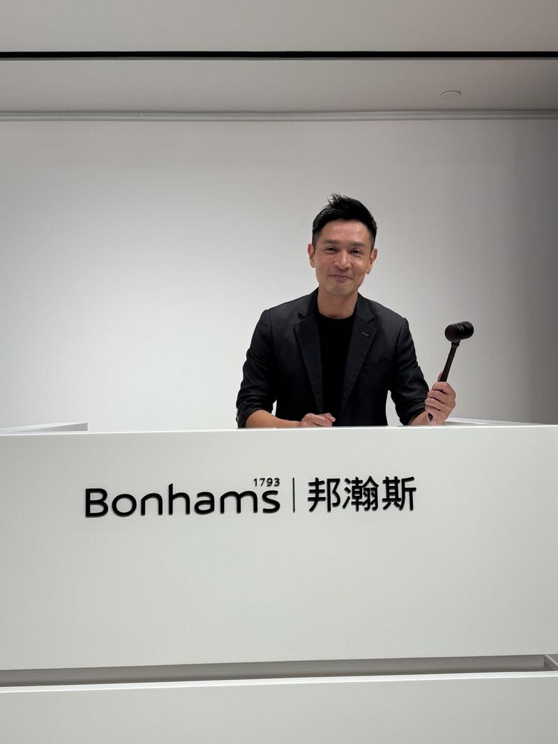 Dr Bernie Wong and Bonhams professionals during a practical AI training workshop