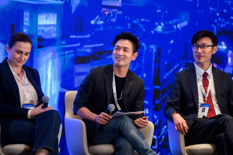 Dr Bernie Wong with speakers at the HKBU Low-Altitude Economy Summit in Hong Kong